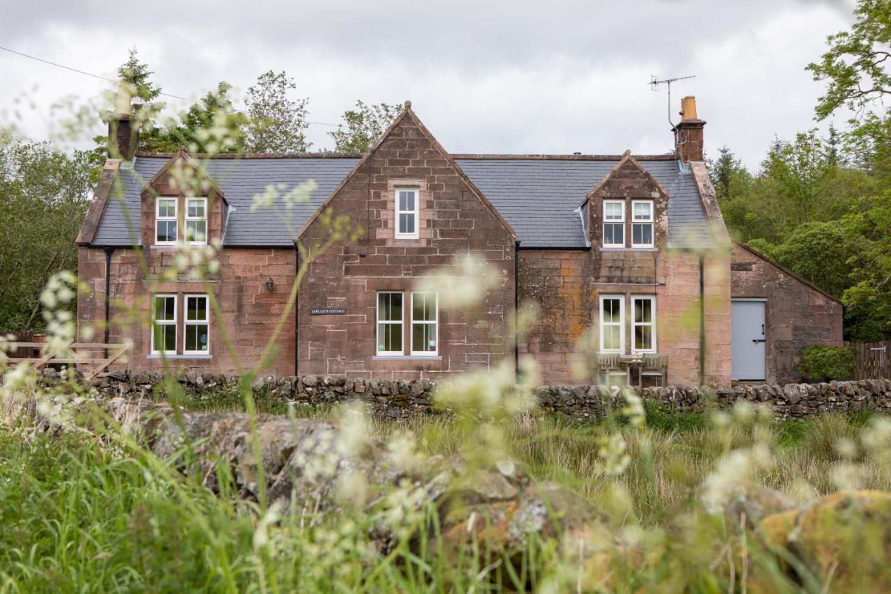 Ghillie'S Cottage Penpont Exterior photo